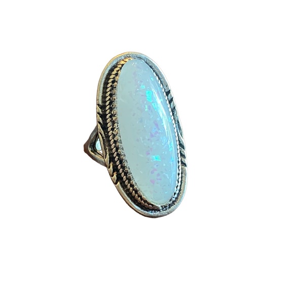 Antique Silver with Shimmer White Stone Ring - Picture 1 of 4